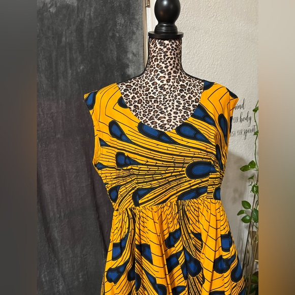 Let’s take a trip in this handmade African print floor length dress. - Picture 2 of 5